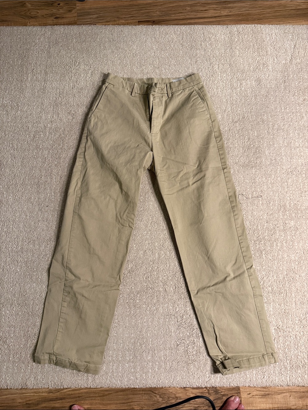GAP Men's Tan Chino Pants